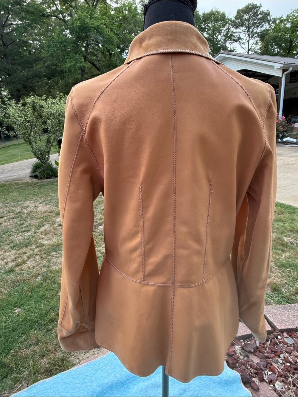 Women’s Tan reversible. Leather and Suede Button-Front Jacket - Picture 4 of 11